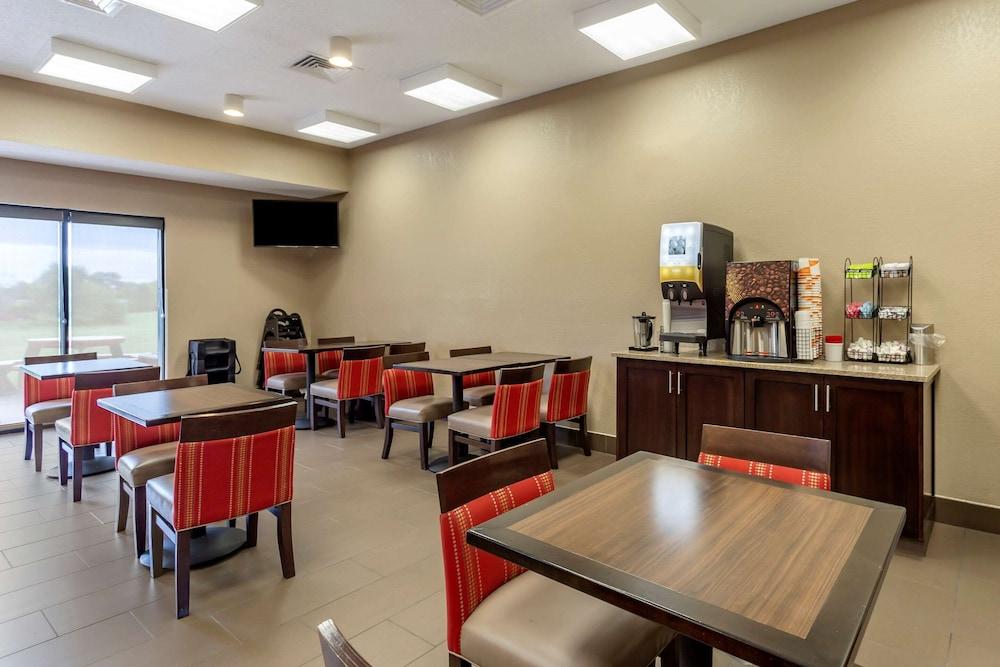Comfort Inn & Suites Cave City Extérieur photo